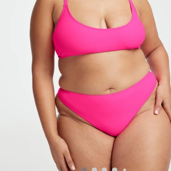 Good American swim suit - Picture 2 of 3